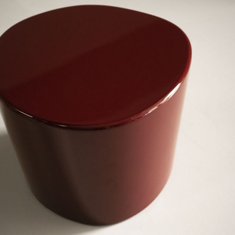 طاولات مصنوعة من الألياف الزجاجية