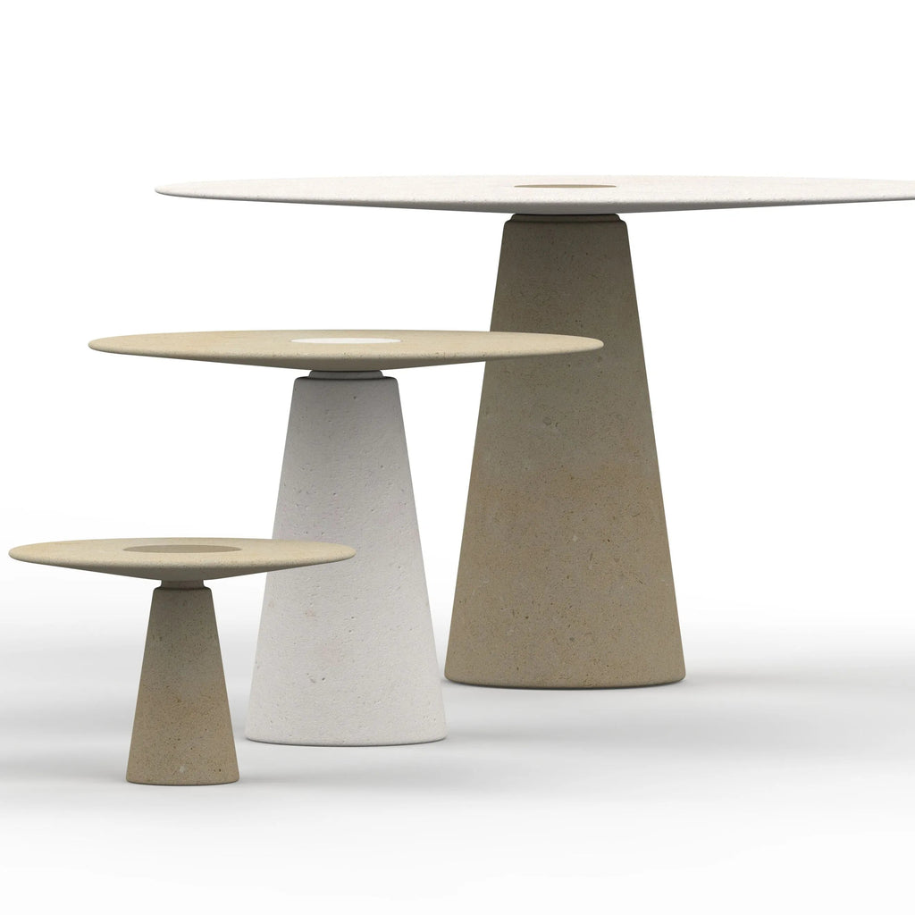 طاولات مصنوعة من الألياف الزجاجية