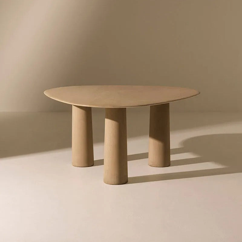 طاولات مصنوعة من الألياف الزجاجية