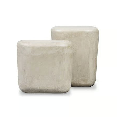 طاولات مصنوعة من الألياف الزجاجية