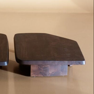 طاولات مصنوعة من الألياف الزجاجية