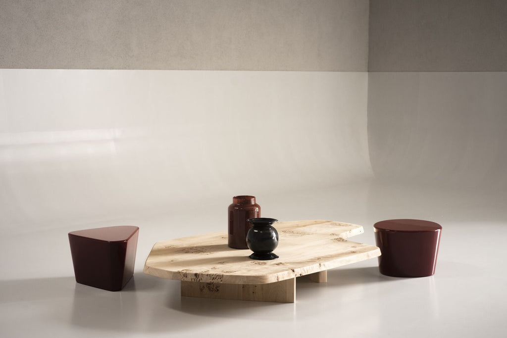 طاولات مصنوعة من الألياف الزجاجية